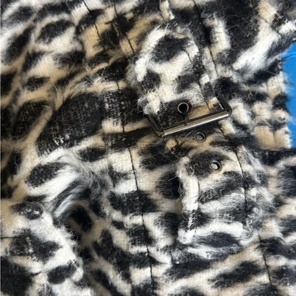 Banana Republic Black and White Animal Print Cocoon moto Jacket size XL - Picture 6 of 11